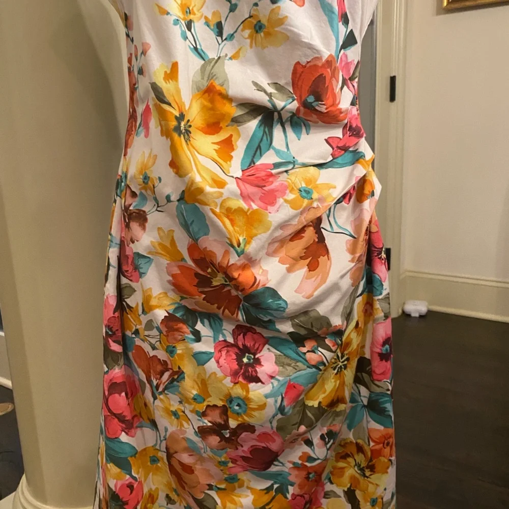 MAX MARA WEEKEND FLORAL DRESS - Picture 5 of 7